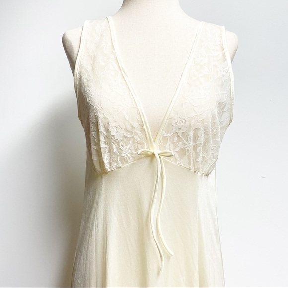 Vintage Improved Living Maxi Slip - Picture 1 of 13